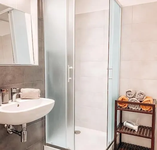 Cozy Next To Presidential Palace *